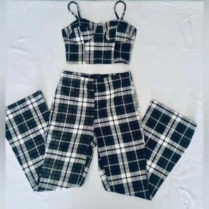 Plaid Two-Piece Set - Green, black & white.